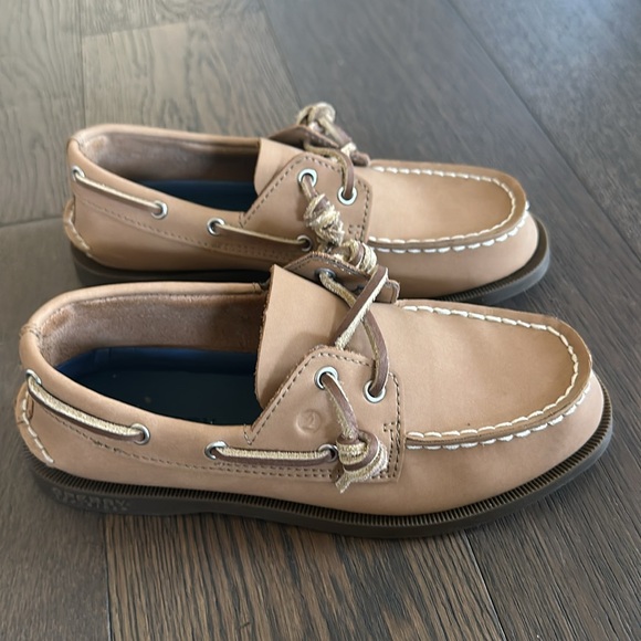 Authentic Original™ Slip On Boat Shoe - worn only once. EUC! Like new - Picture 3 of 7